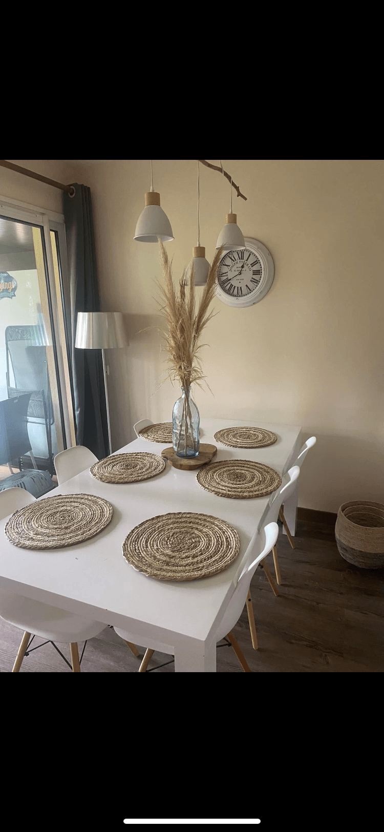 Salle à manger de l'appartement Le Birdie